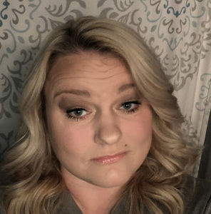 Meet your Posher, Jolanda